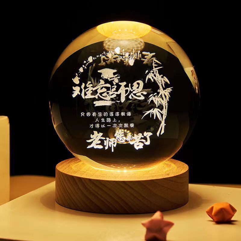 Moon Crystal Ball - 3D Crystal Ball Night Light – Luminous Starry Sky & Planets Projection moon Lamp